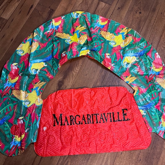 Floats Bundle - Picture 1 of 5